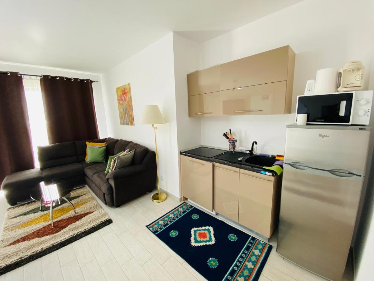 Sea Breeze Apartments Mamaia Nord De Silva Zewnętrze zdjęcie