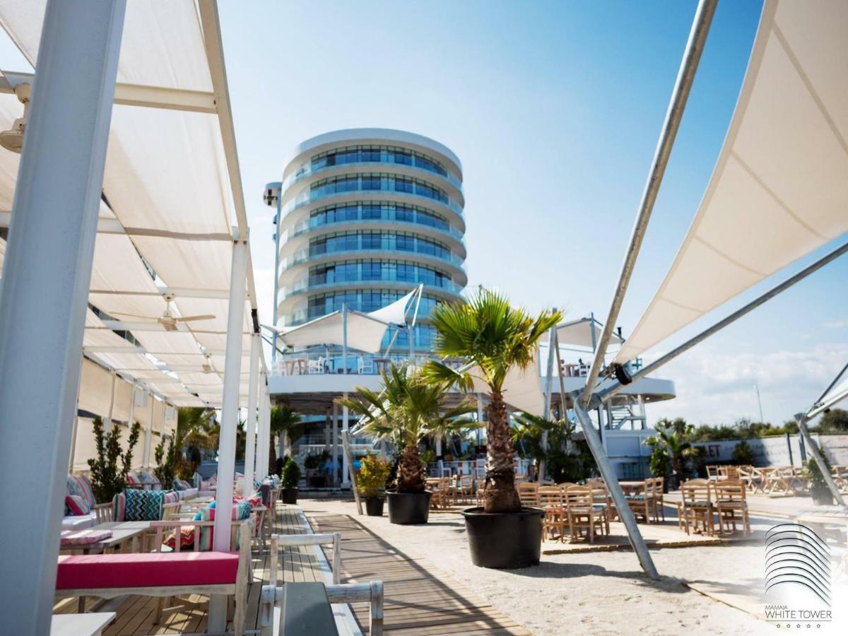 Sea Breeze Apartments Mamaia Nord De Silva Zewnętrze zdjęcie