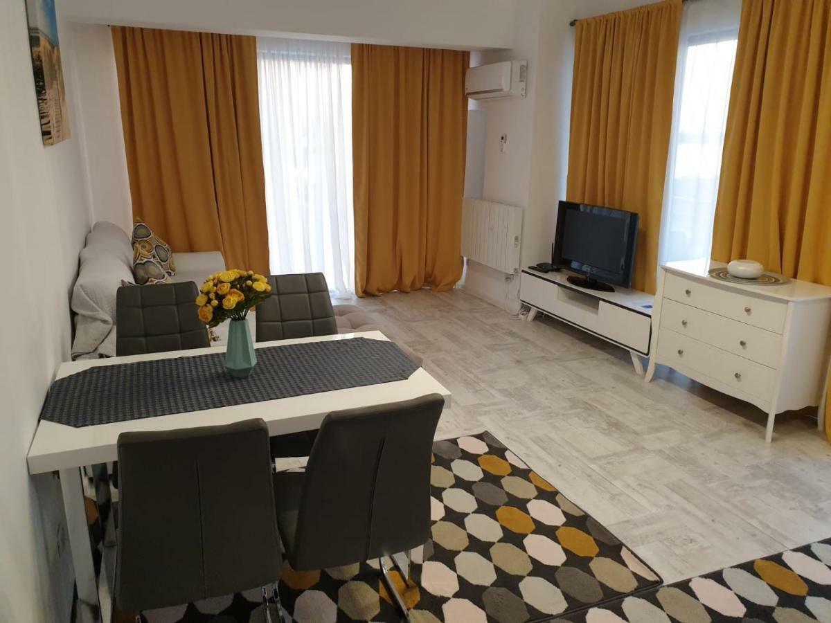 Sea Breeze Apartments Mamaia Nord De Silva Zewnętrze zdjęcie