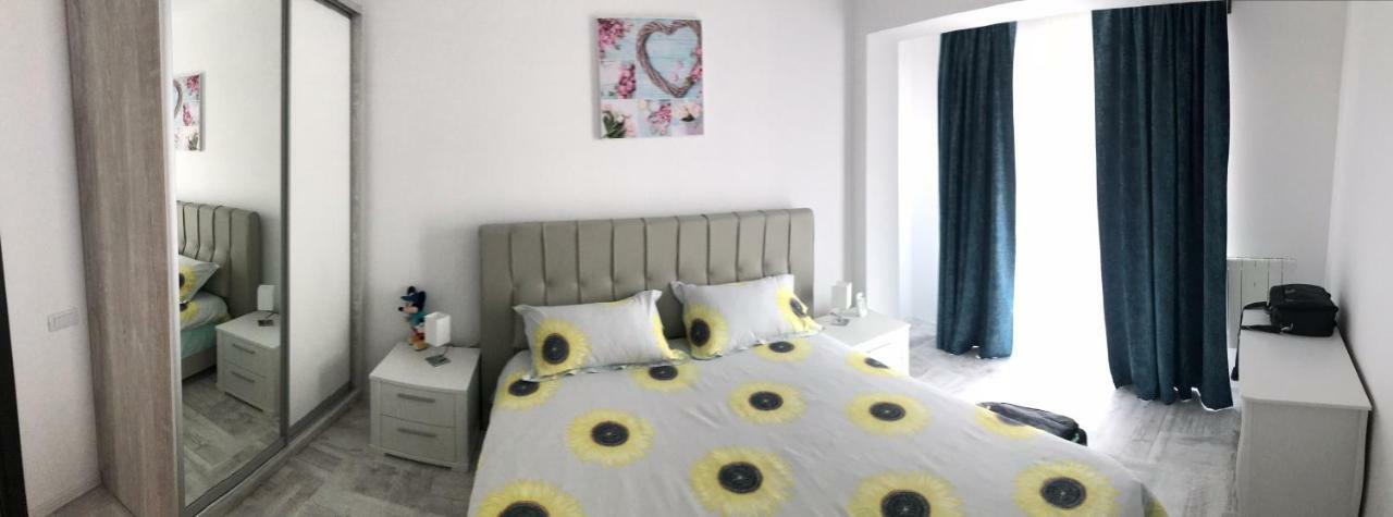 Sea Breeze Apartments Mamaia Nord De Silva Zewnętrze zdjęcie